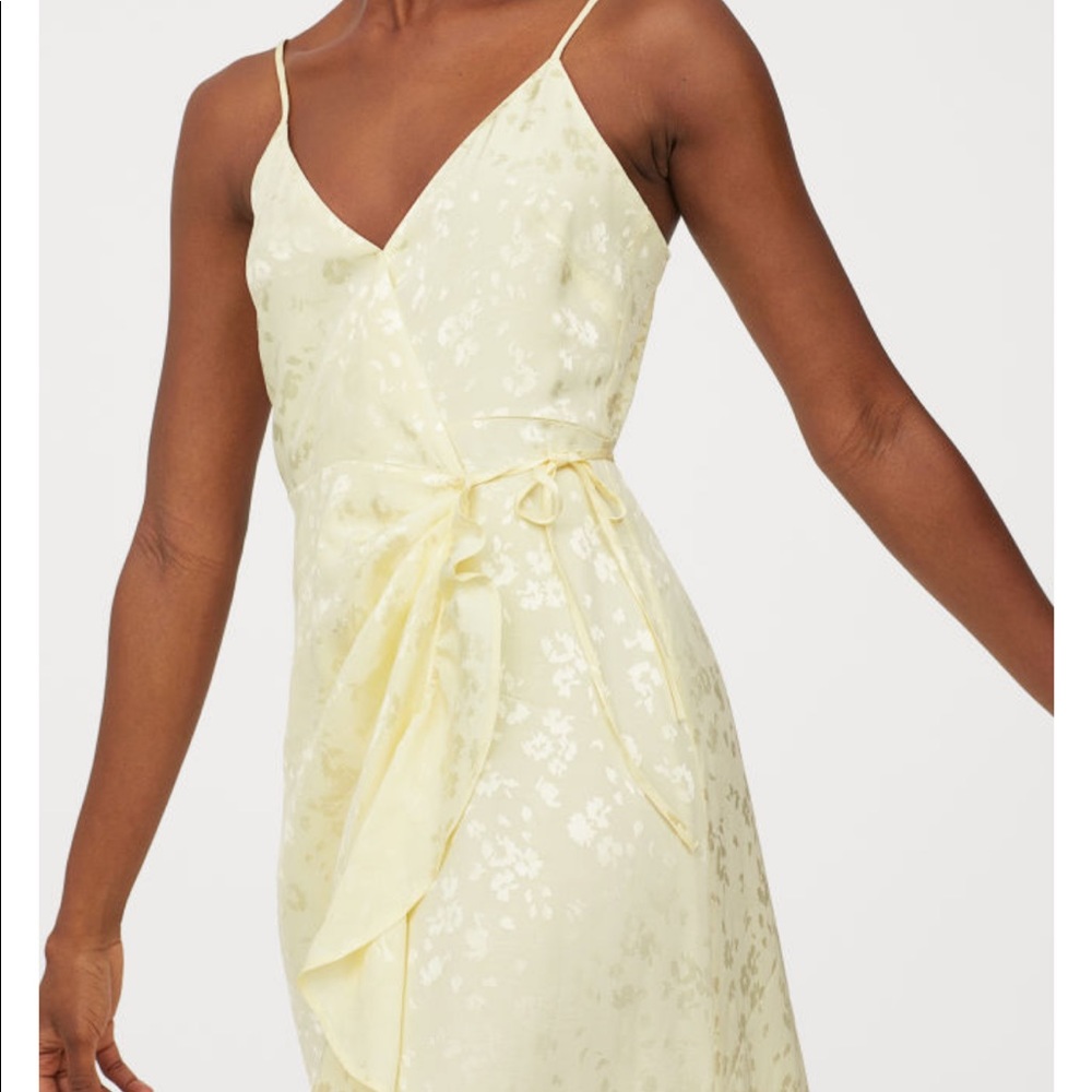 H&M Light Yellow Jacquard-weave wrap dress 2